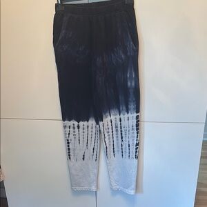 Raquel Allegra cozy fleece 100% cotton ankle pant.